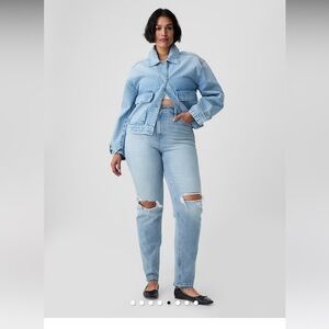 GAP Women's High Rise Cheeky Straight Leg Jeans